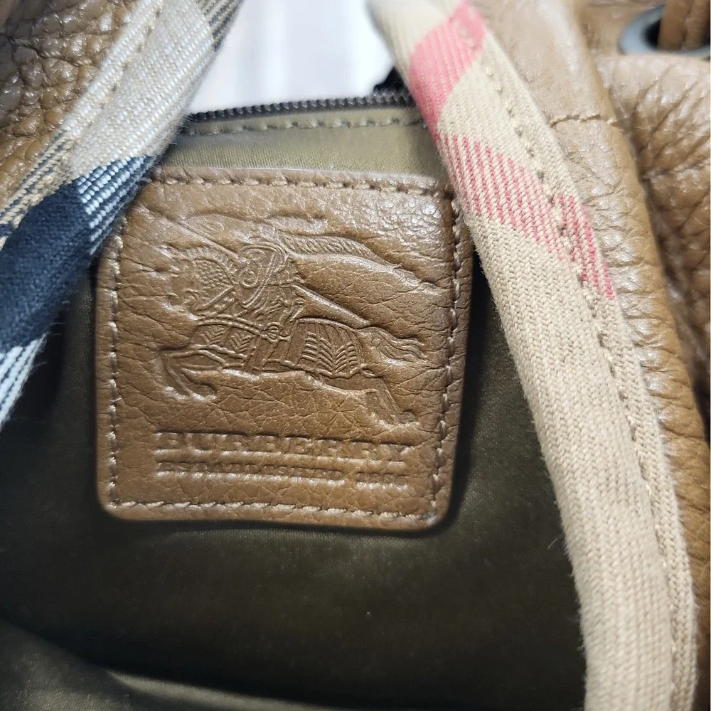 Burberry Murphy Leather Hobo Bag, Brown